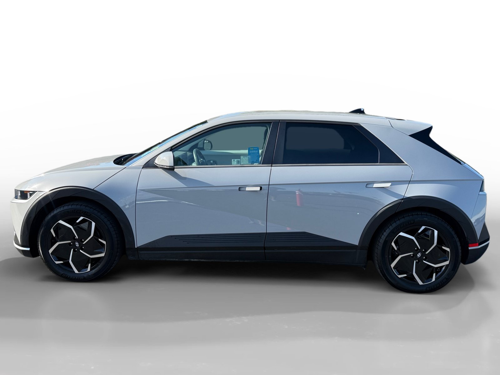 Certified Used 2024 Cyber Gray Hyundai SEL image 2