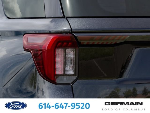 New 2027 Agate Black Metallic Ford ST-Line image 25