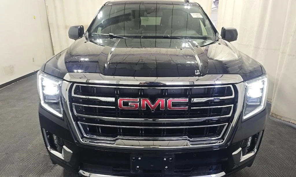 Used 2023 Blue GMC SLT image 3