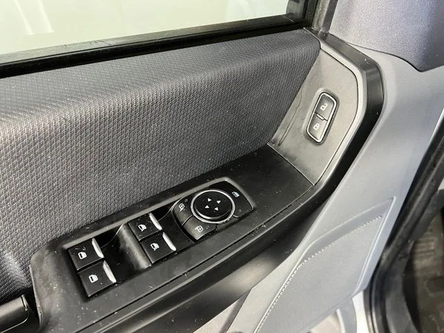 Used 2022 White Ford XL image 16