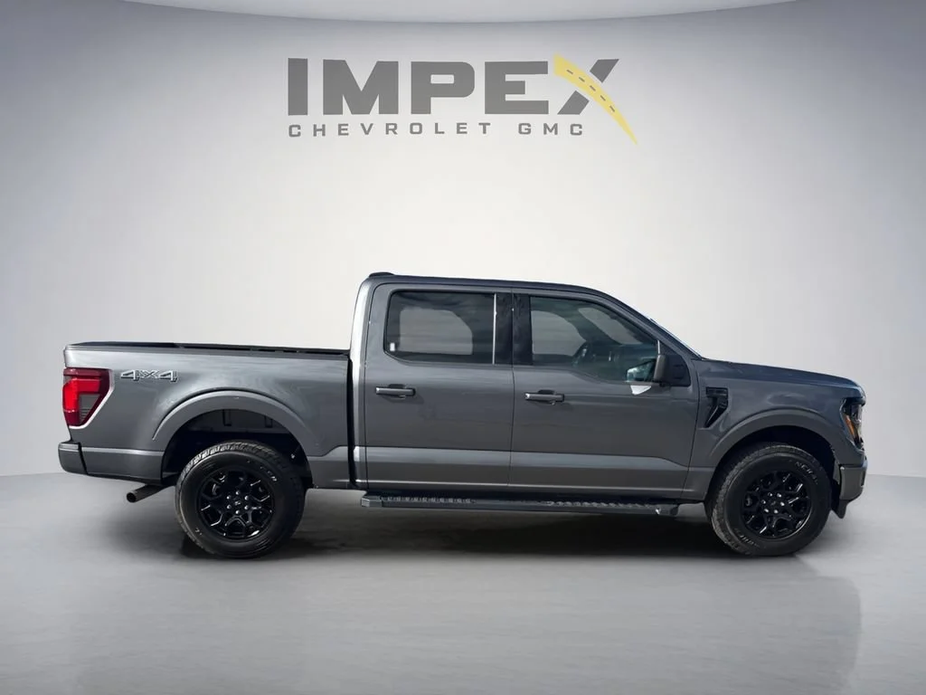 Used 2024 Gray Ford XLT image 6