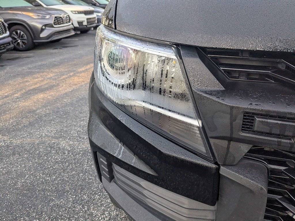 Used 2022 Black Chevrolet ZR2 image 11
