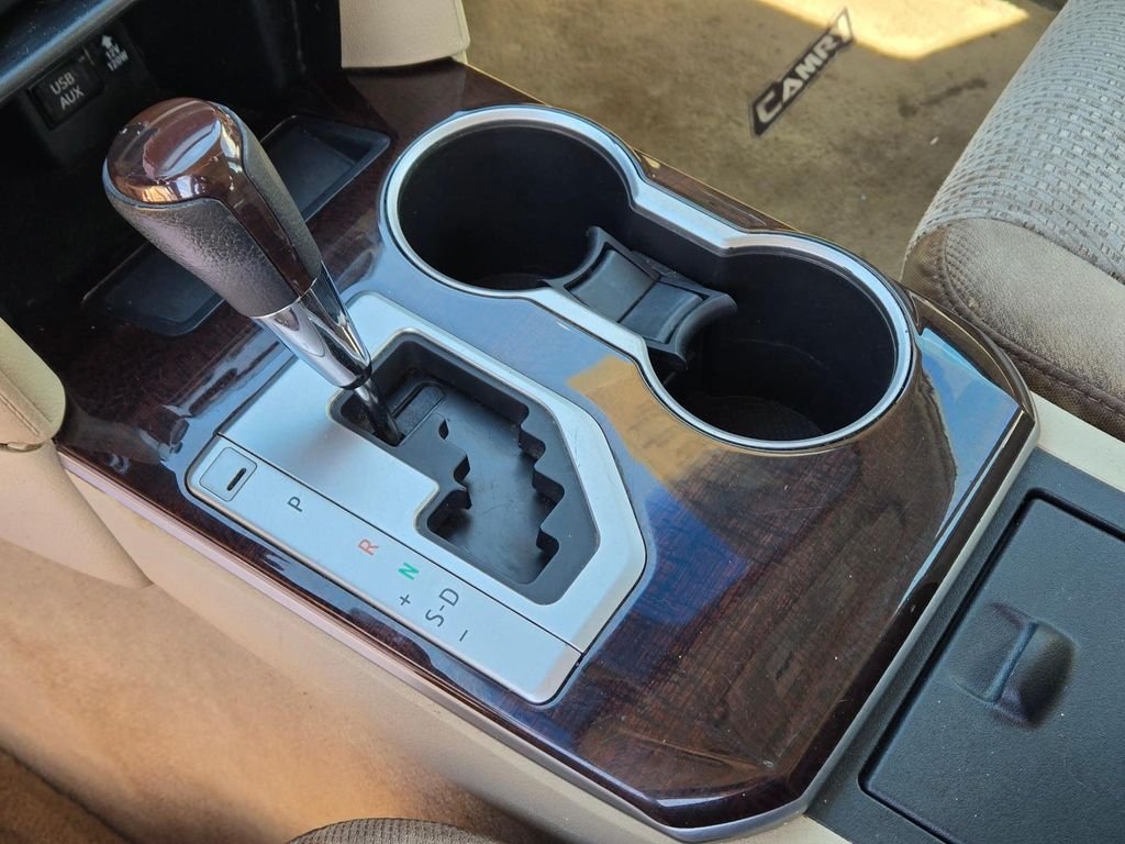 2012 Toyota Camry XLE - Photo 27