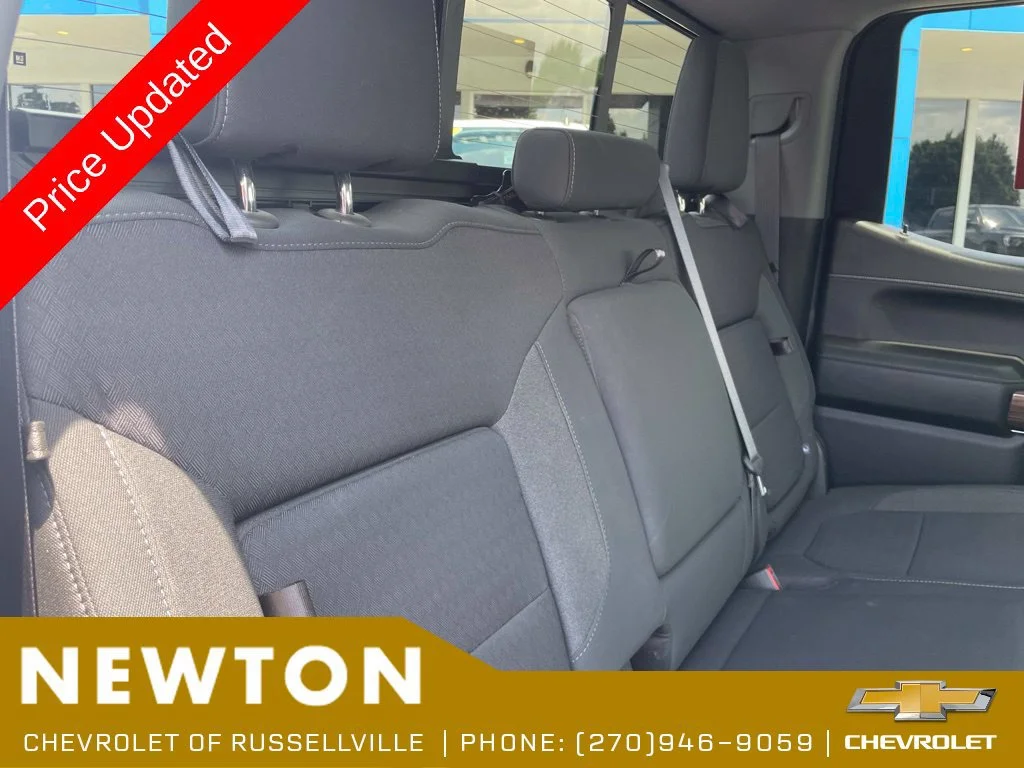 Used 2021 SUMMIT WHITE Chevrolet RST image 26