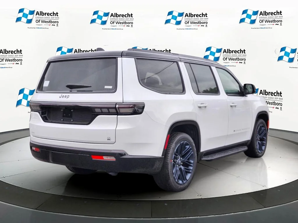 New 2026 Bright White Clear-Coat Exterior Paint Jeep  image 5