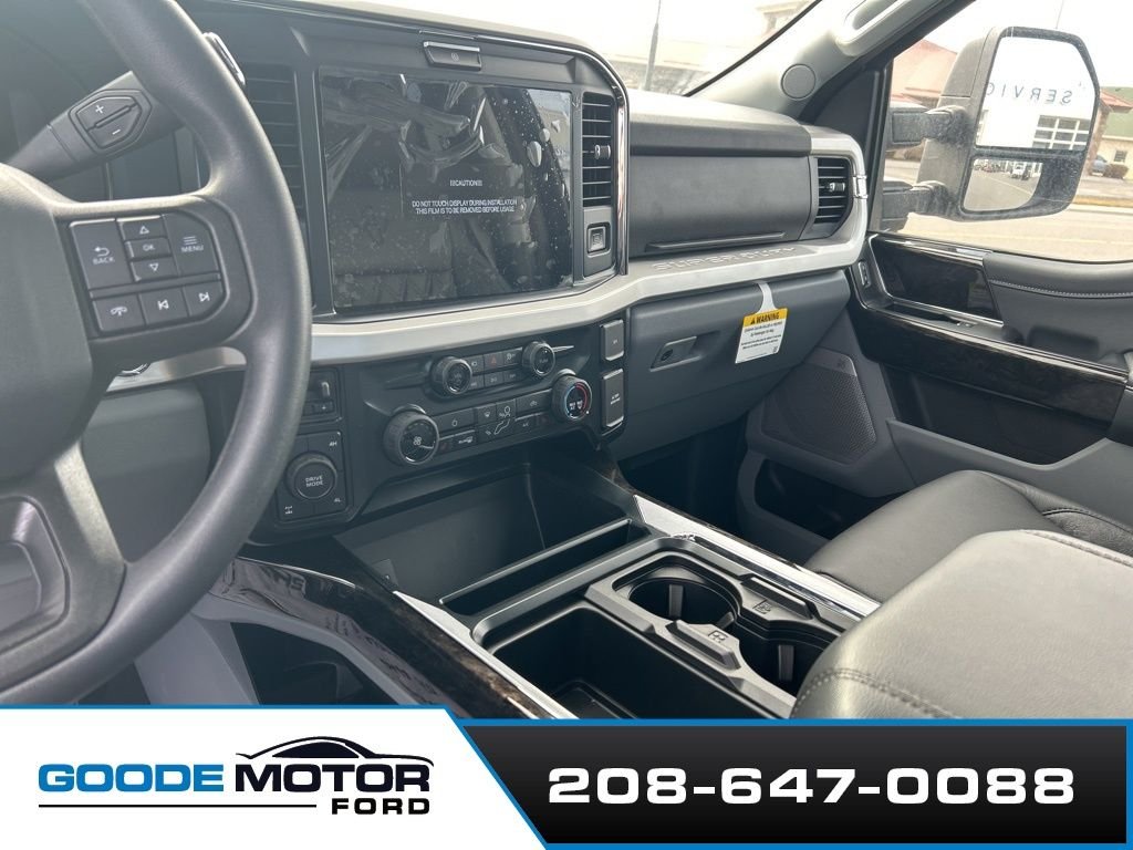2025 Ford F-250 Super Duty XLT - Photo 11