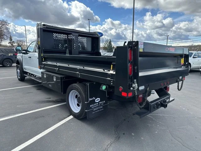 2024 Ford F-550 Super Duty Chassis Cab XL - Photo 10