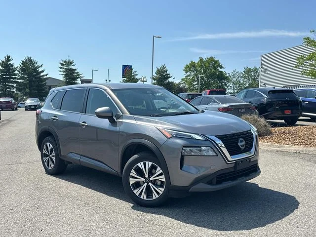 Used 2023 Gray Nissan SV image 2
