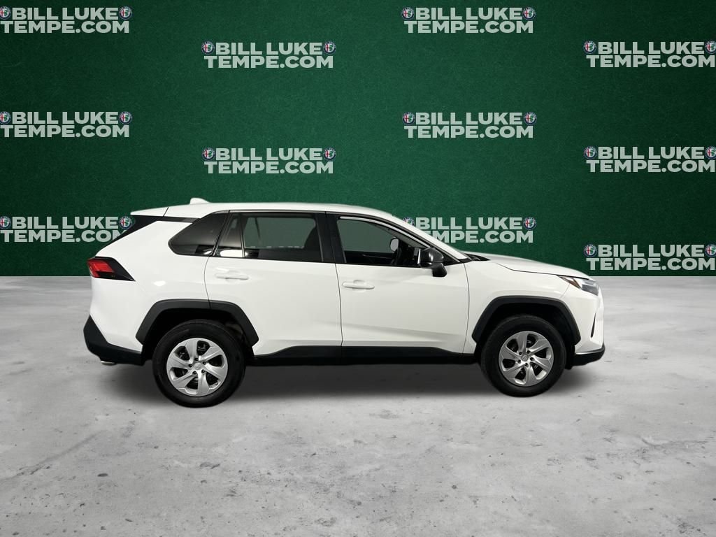2024 Toyota RAV4 LE photo 2