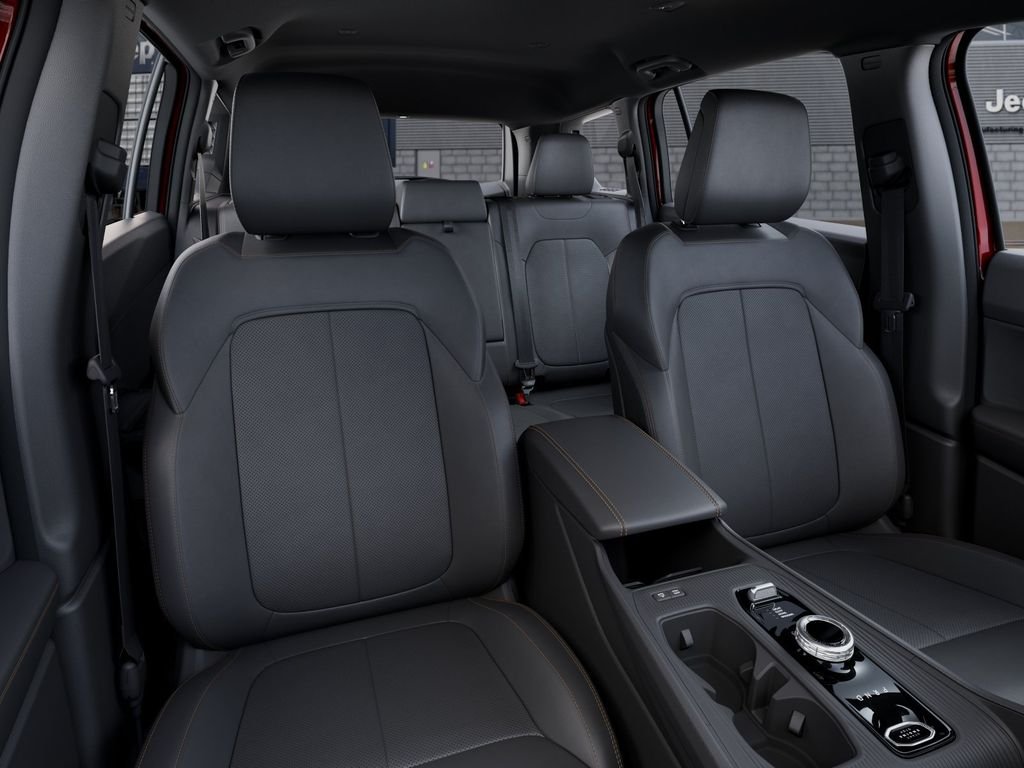 New 2026 Red Hot Pearl-Coat Exterior Paint Jeep Limited image 9