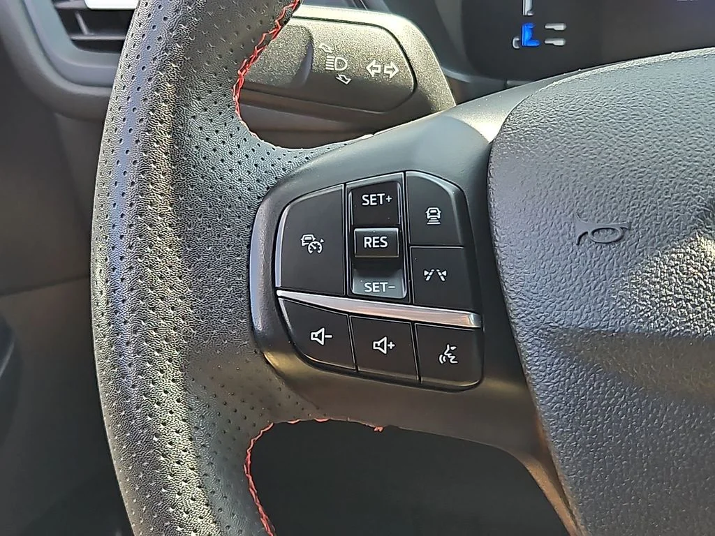Used 2023 Blue Ford ST-Line image 21