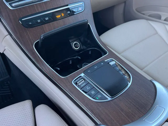 Used 2021 Blue Mercedes-Benz GLC 300 image 27