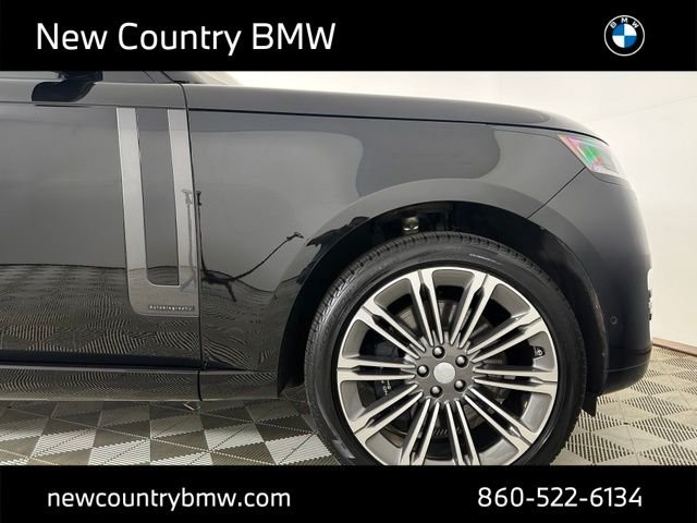 Used 2023  Land Rover Autobiography image 6