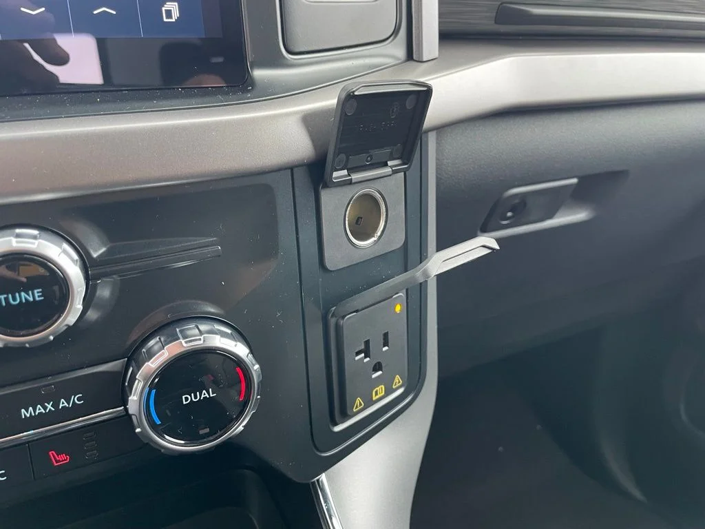 2025 Ford F-150 XLT - Photo 49