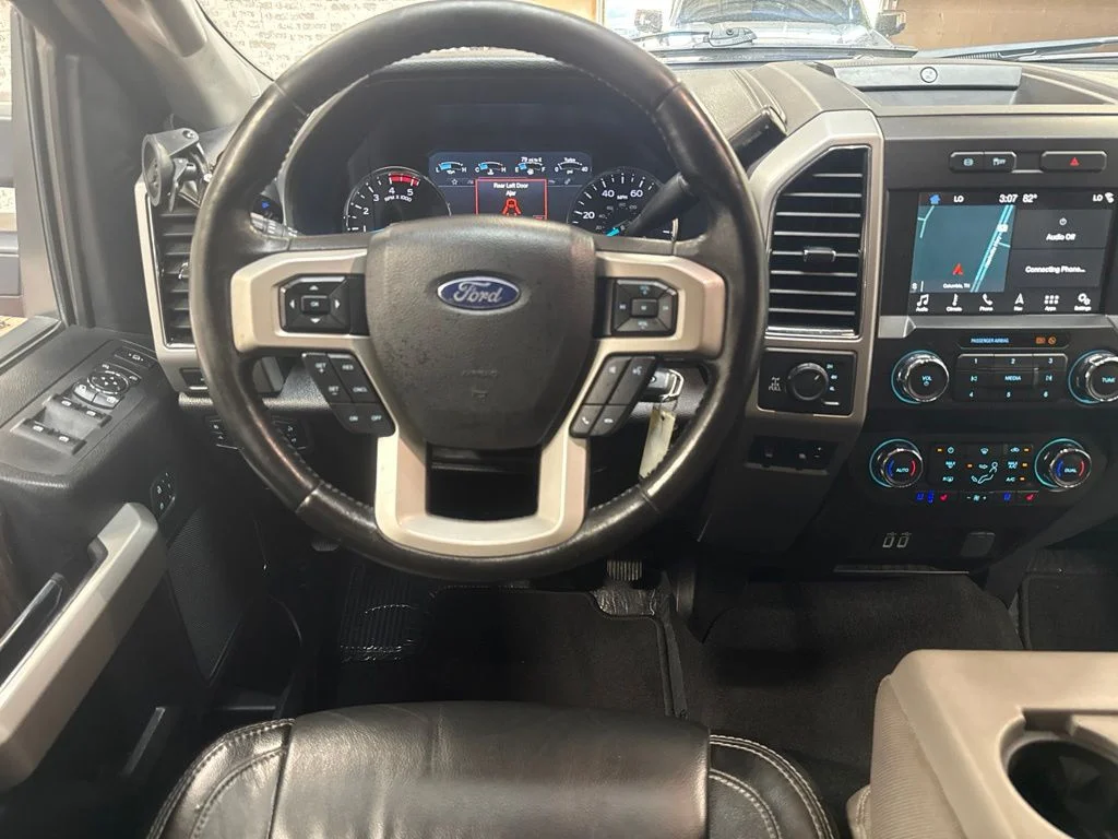 Used 2019 Agate Black Metallic Ford Lariat image 13
