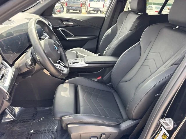 Used 2026 Black BMW xDrive28i image 11