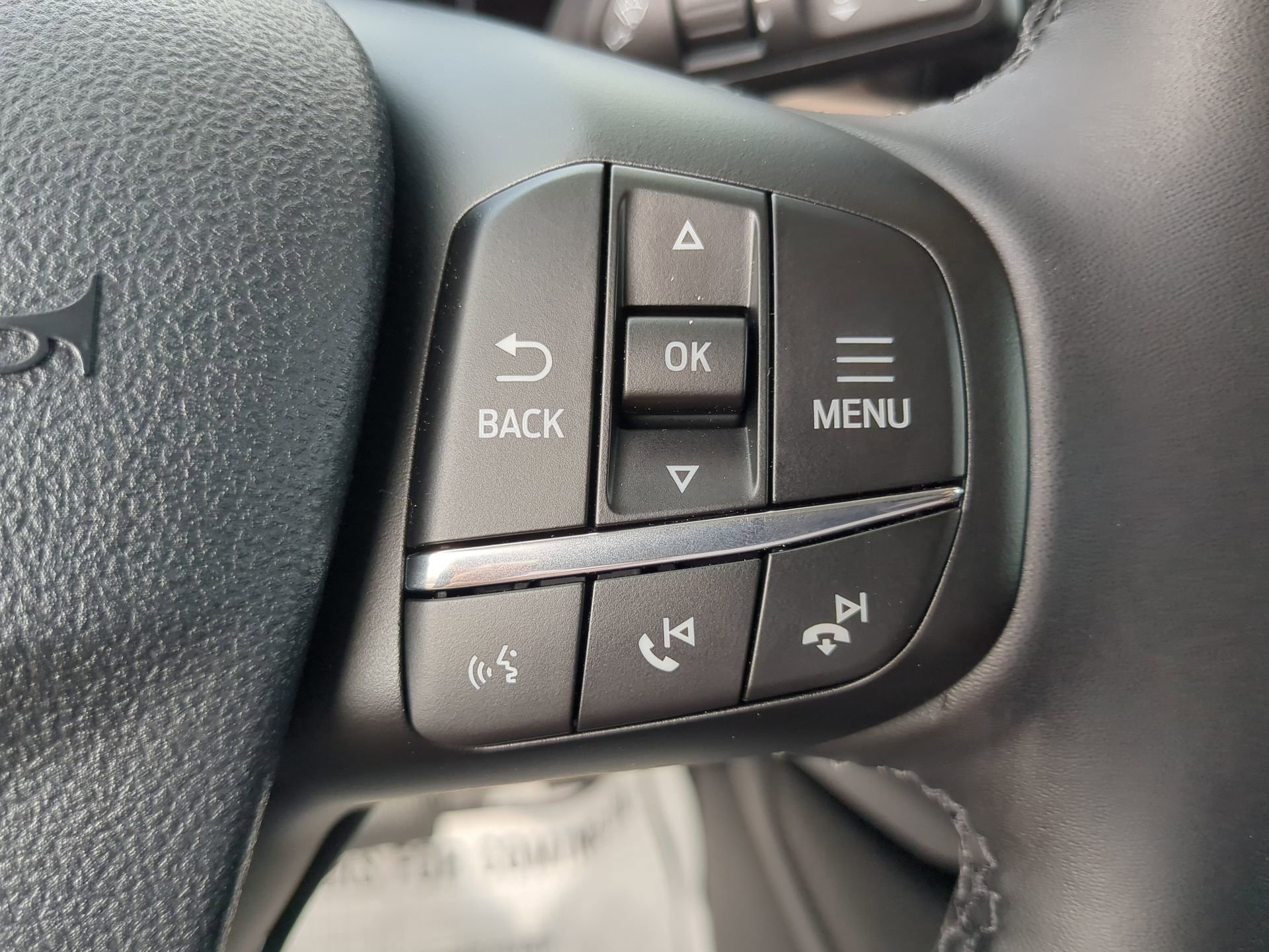 New 2026 Carbonized Gray Metallic Ford Outer Banks® image 54