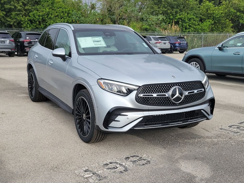 2026 Mercedes-Benz GLC