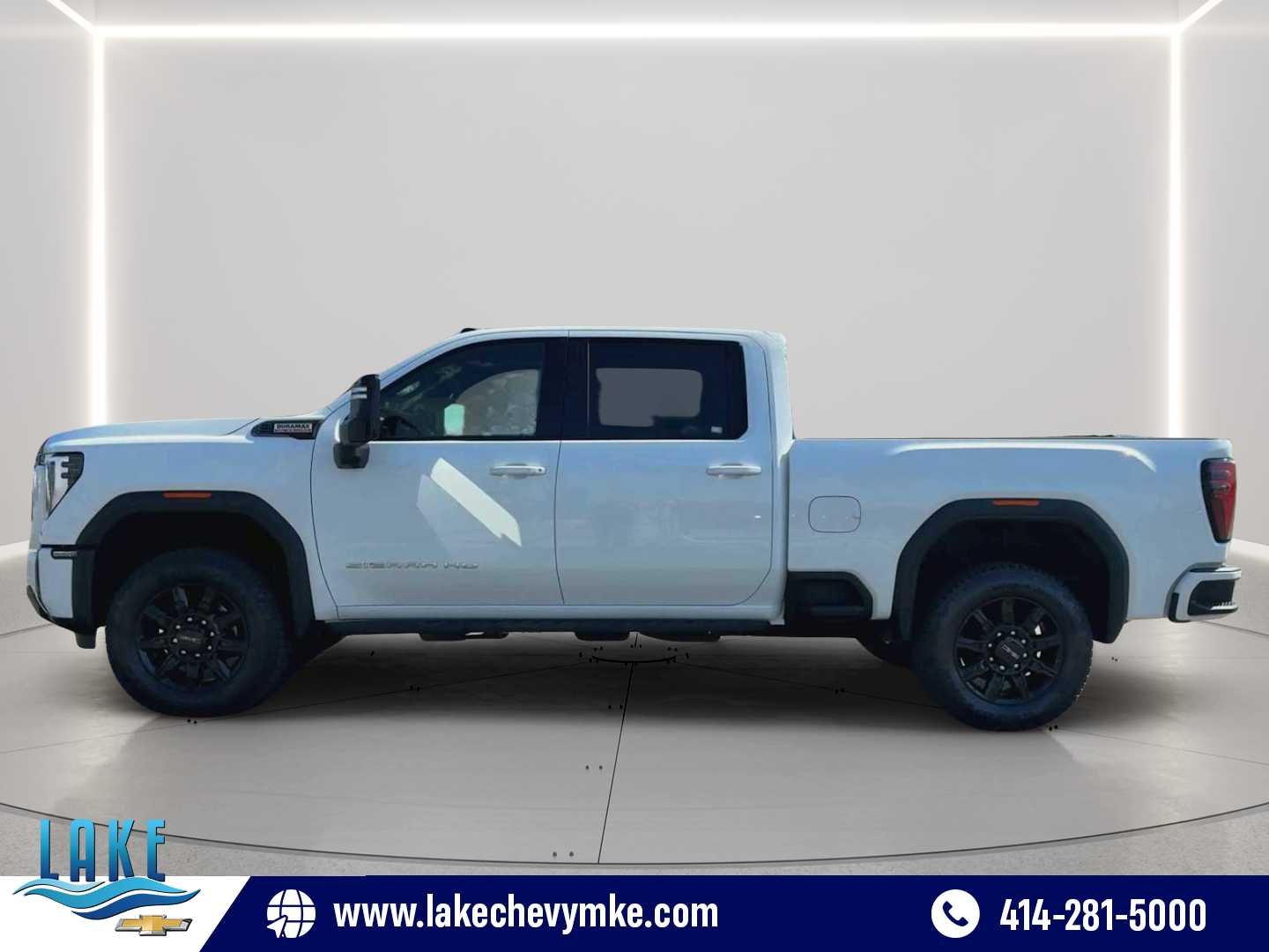 Certified Used 2024 Summit White GMC AT4 image 5