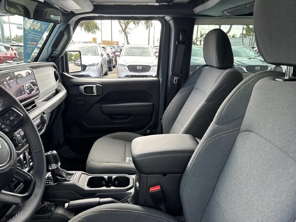 Used 2026 Gray Jeep Sport S image 19