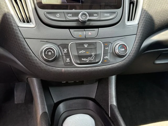 Used 2025 Gray Chevrolet RS image 17