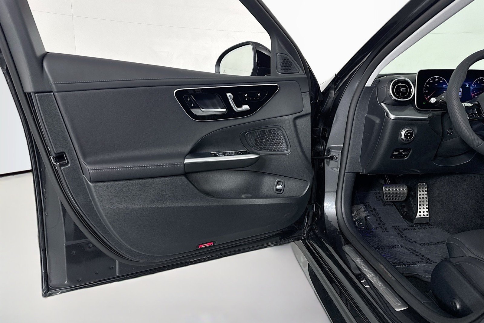 New 2026 Graphite Grey Metallic Mercedes-Benz C 300 Sedan image 20
