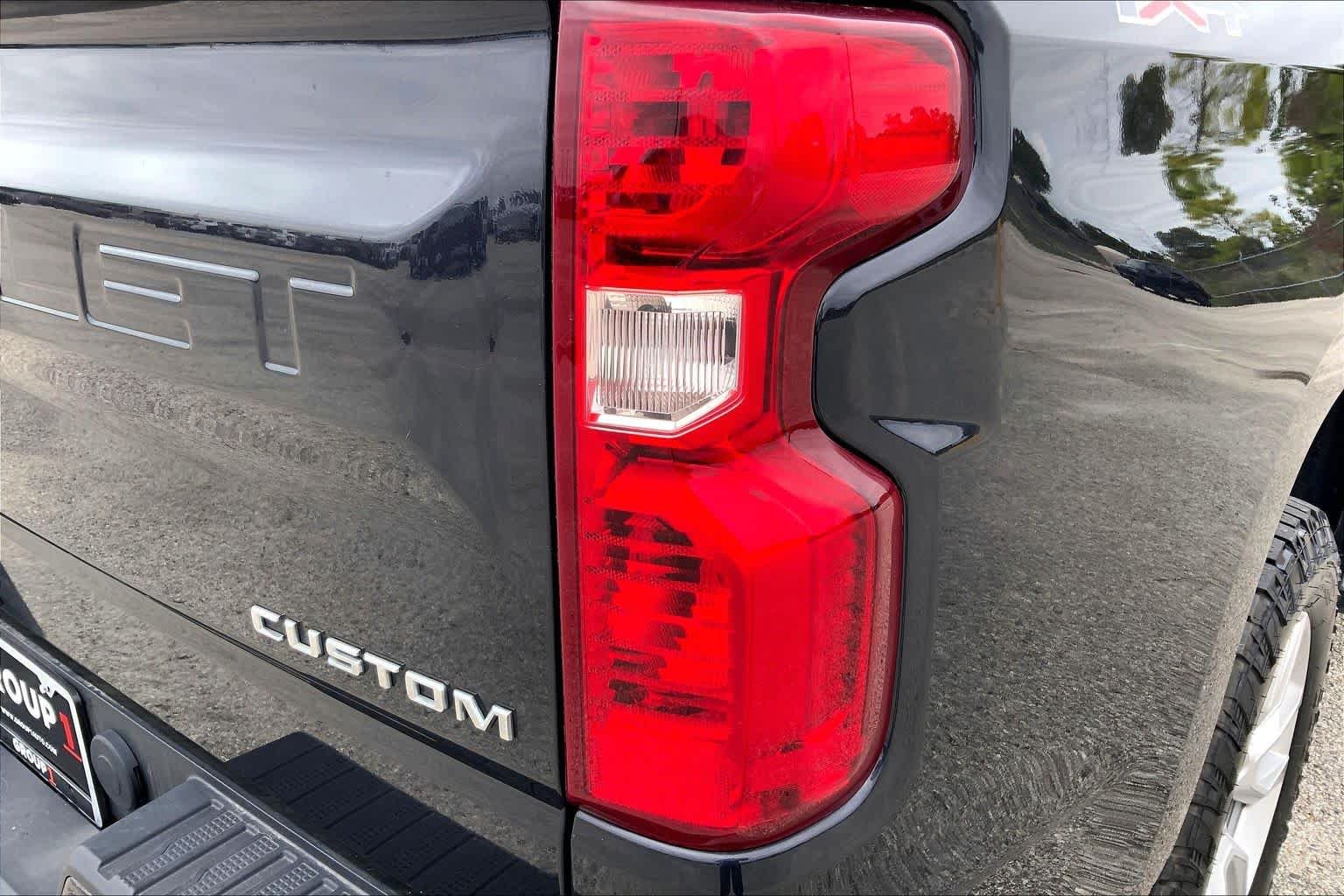Used 2022 Dark Ash Metallic Chevrolet Custom image 30