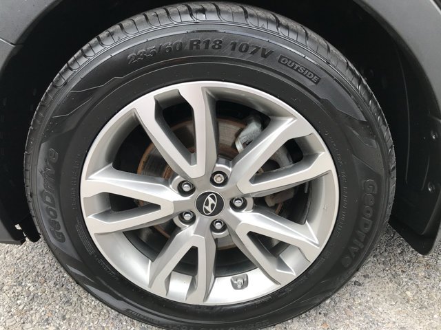 Used 2014 Twilight Black Hyundai  image 9