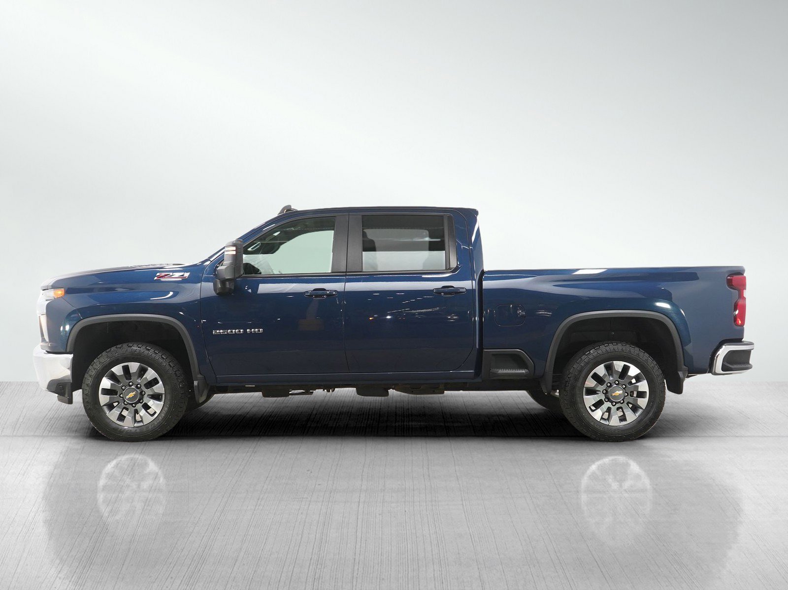 Used 2022 Chevrolet Silverado 2500HD LT with VIN 2GC1YNEY9N1223738 for sale in White Bear Lake, Minnesota