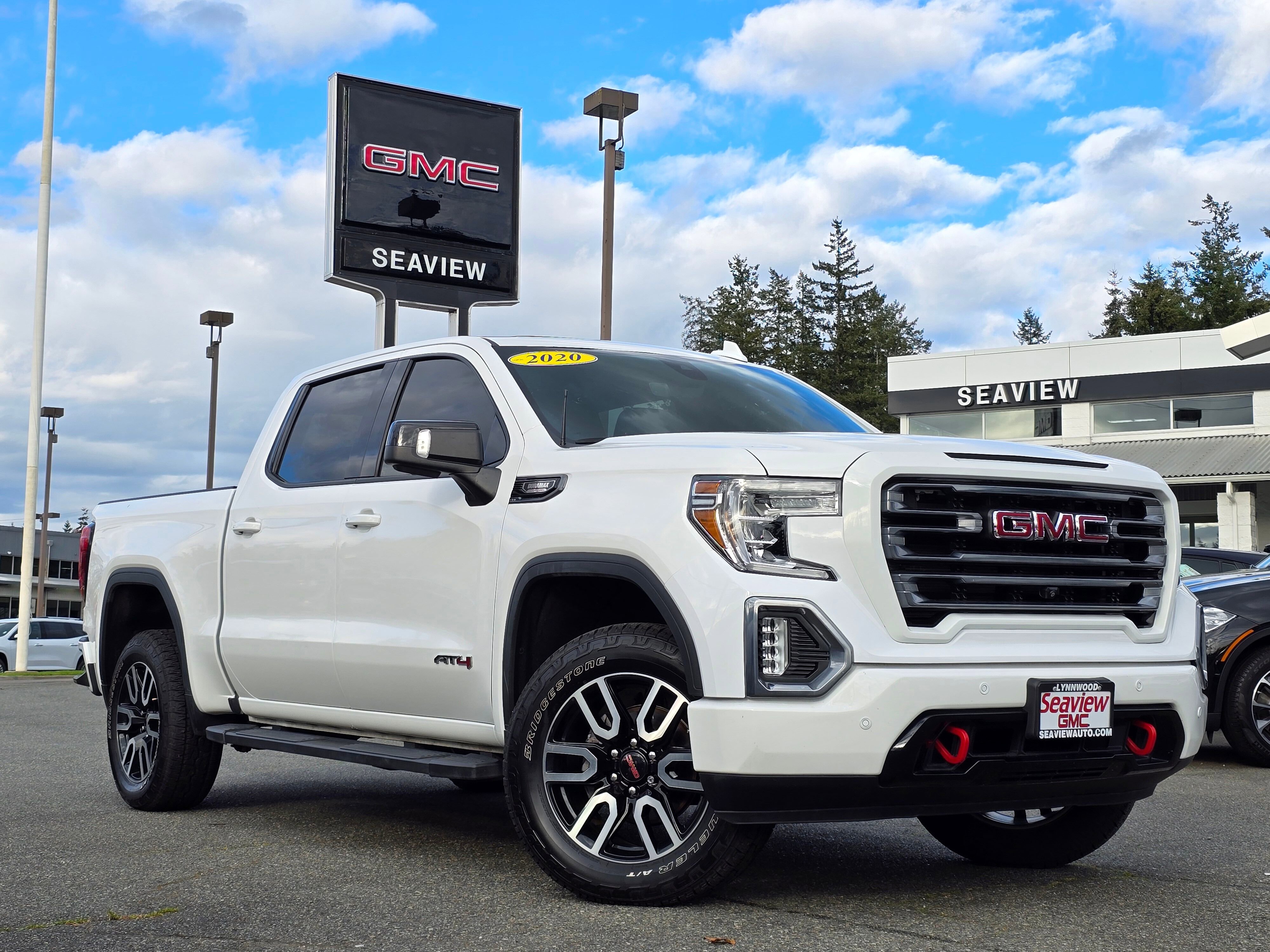 2020 GMC Sierra 4WD Crew Cab Short Box AT4's photo