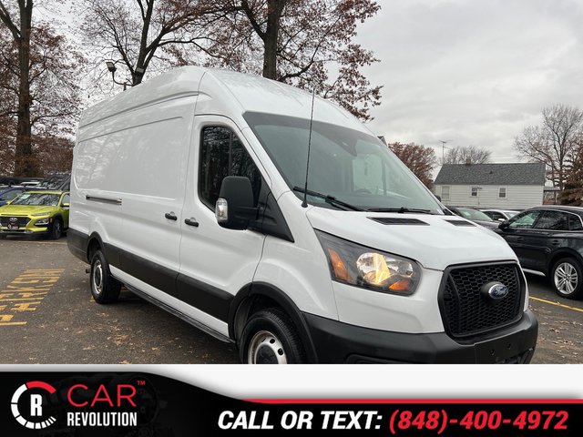 Pre-Owned 2021 Ford Transit Cargo Van T-250 148” HR Minivan/Van in