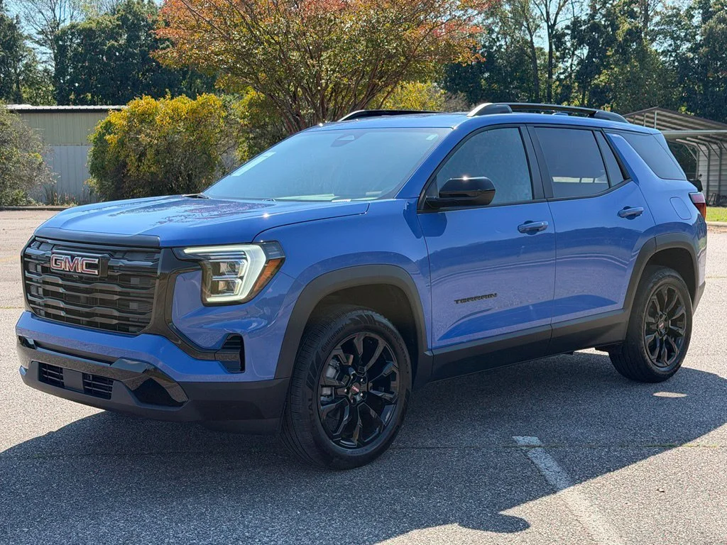 New 2026 Rapids Metallic GMC Elevation image 8