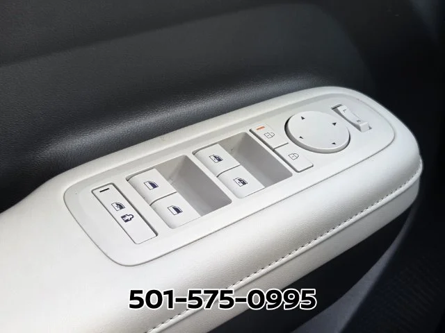 Used 2024 Silver Hyundai SEL image 34