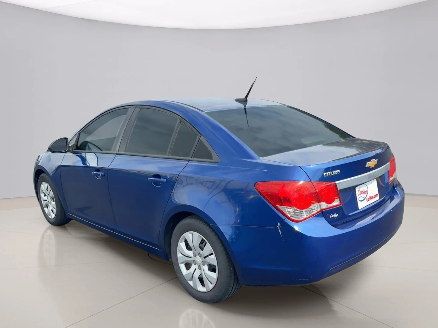 Used 2013 Blue Chevrolet LS image 3
