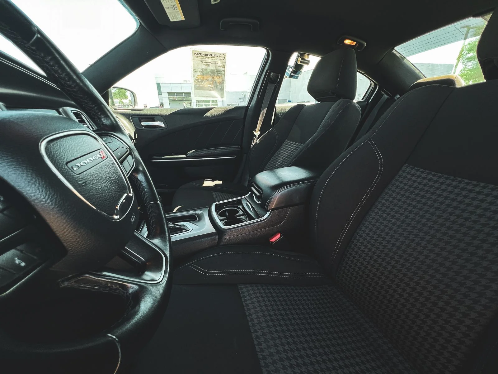 2023 Dodge Charger SXT - Photo 14