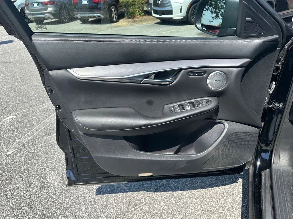 Used 2023 Black INFINITI LUXE image 10