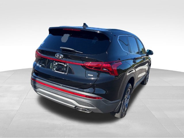 Used 2023 Black Hyundai SE image 5