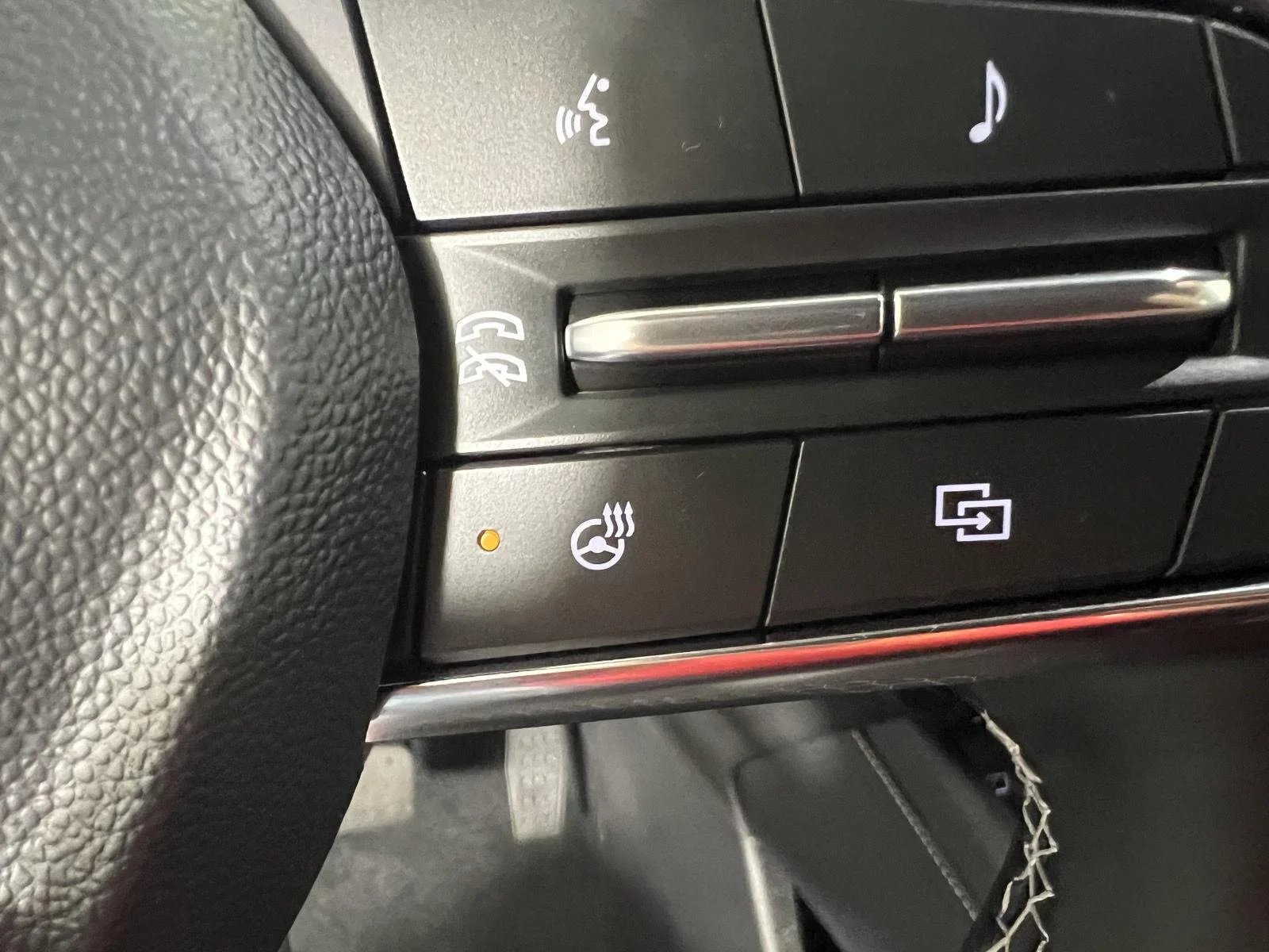 New 2026 Lakeshore Blue Metallic Chevrolet LT image 39