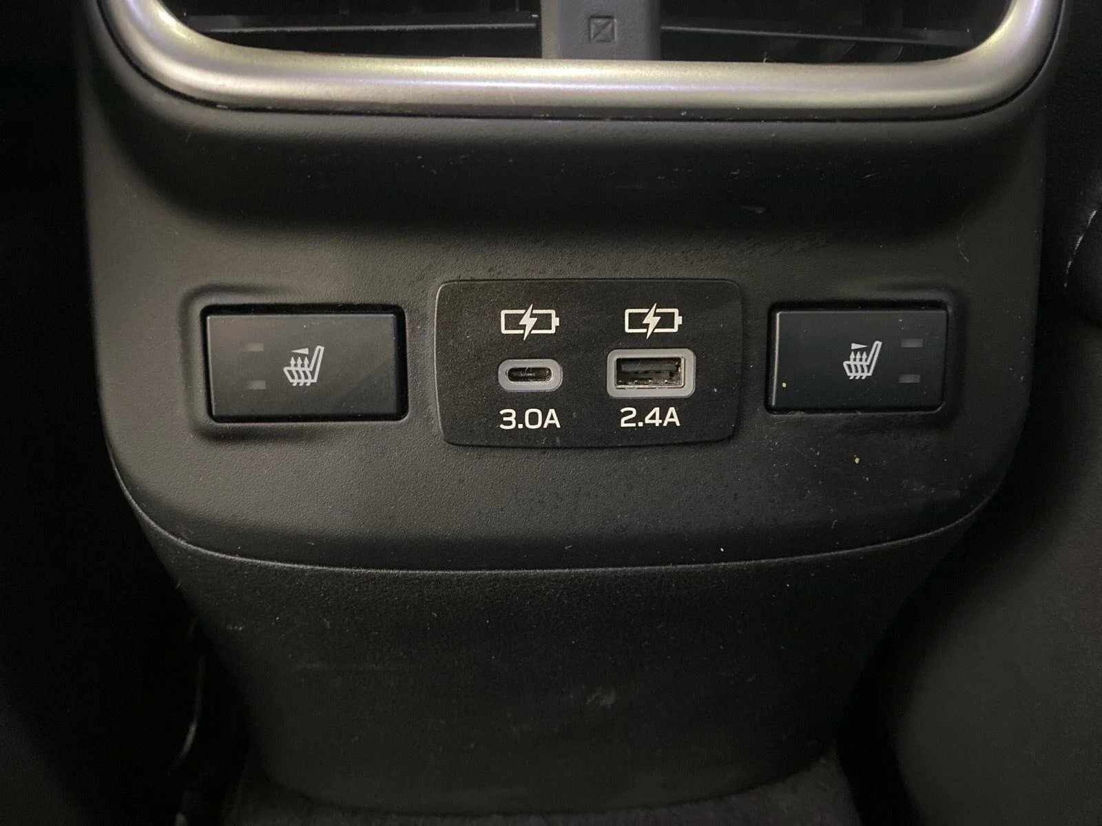 Used 2024 Magnetite Gray Metallic Subaru Limited image 27