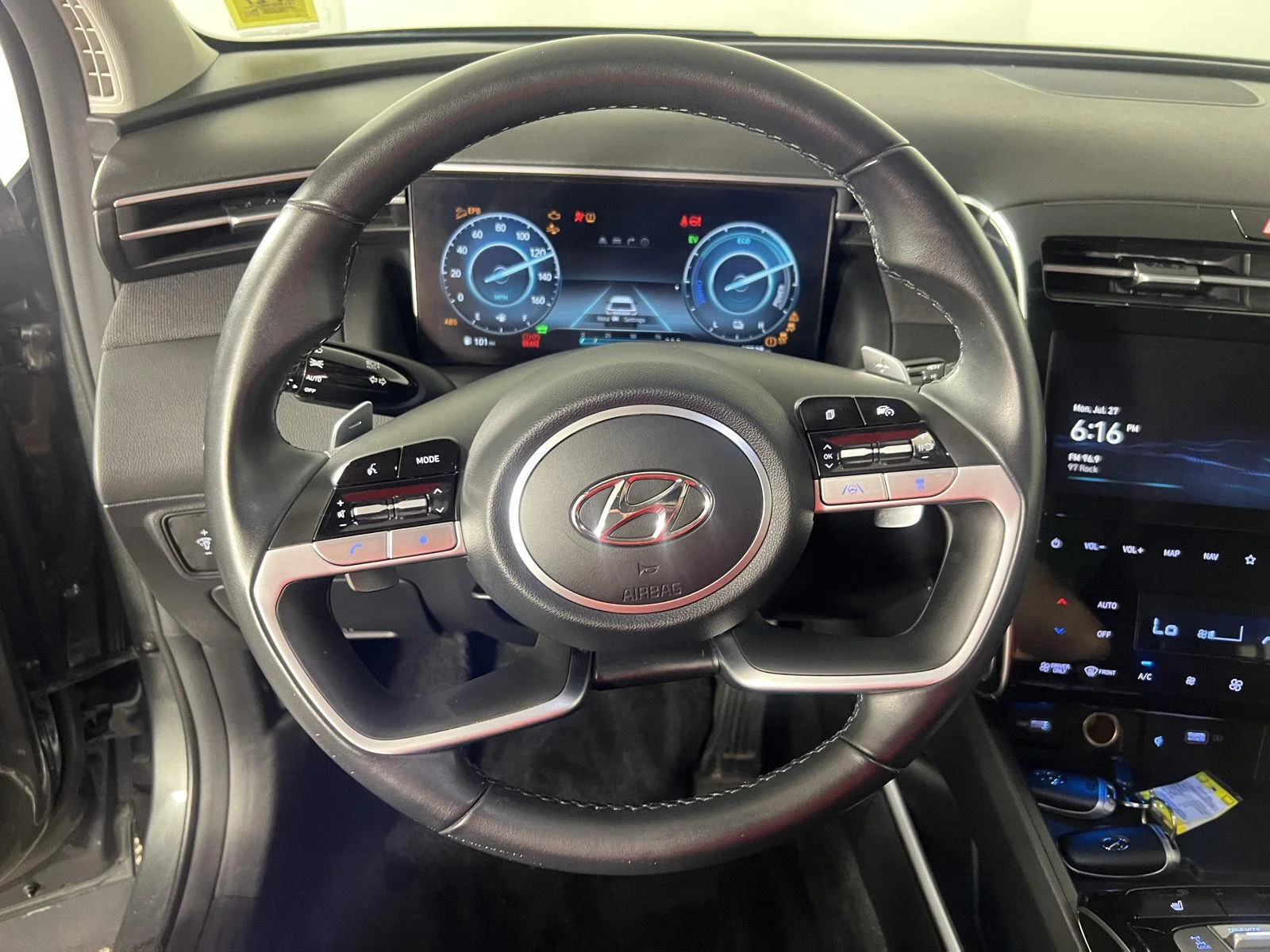 Used 2024 Gy Hyundai SEL Convenience image 35