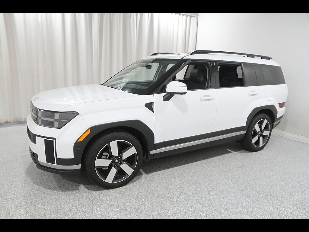2026 Hyundai Santa Fe Limited - Photo 3