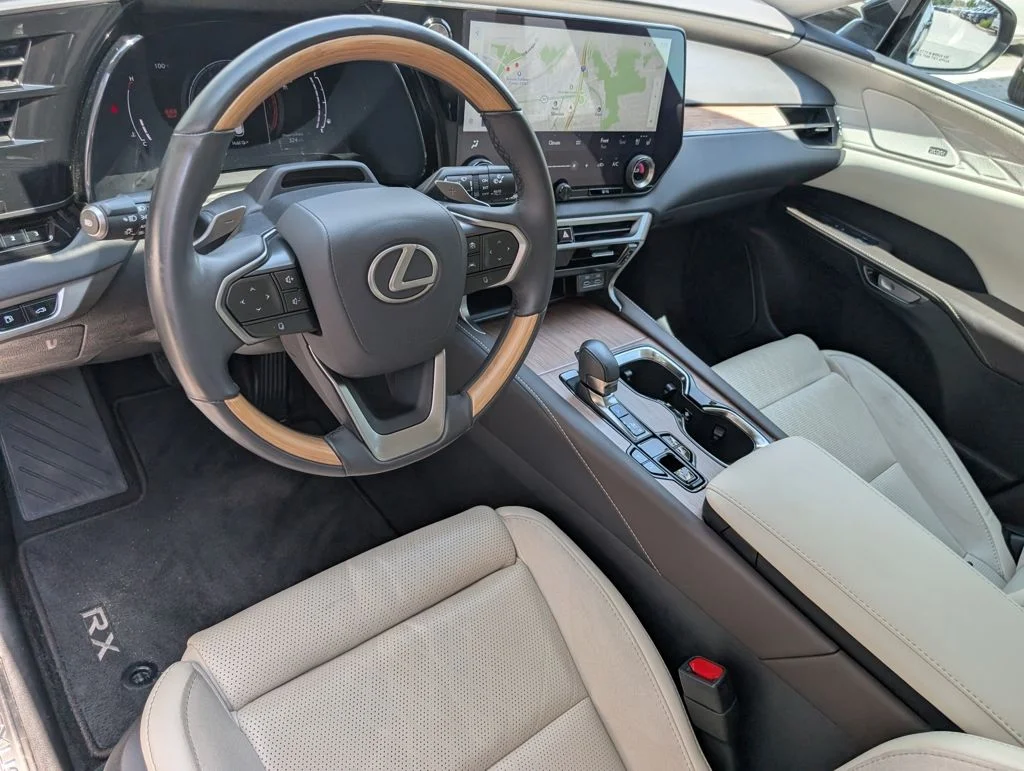 Used 2024 Black Lexus 350 Luxury image 4