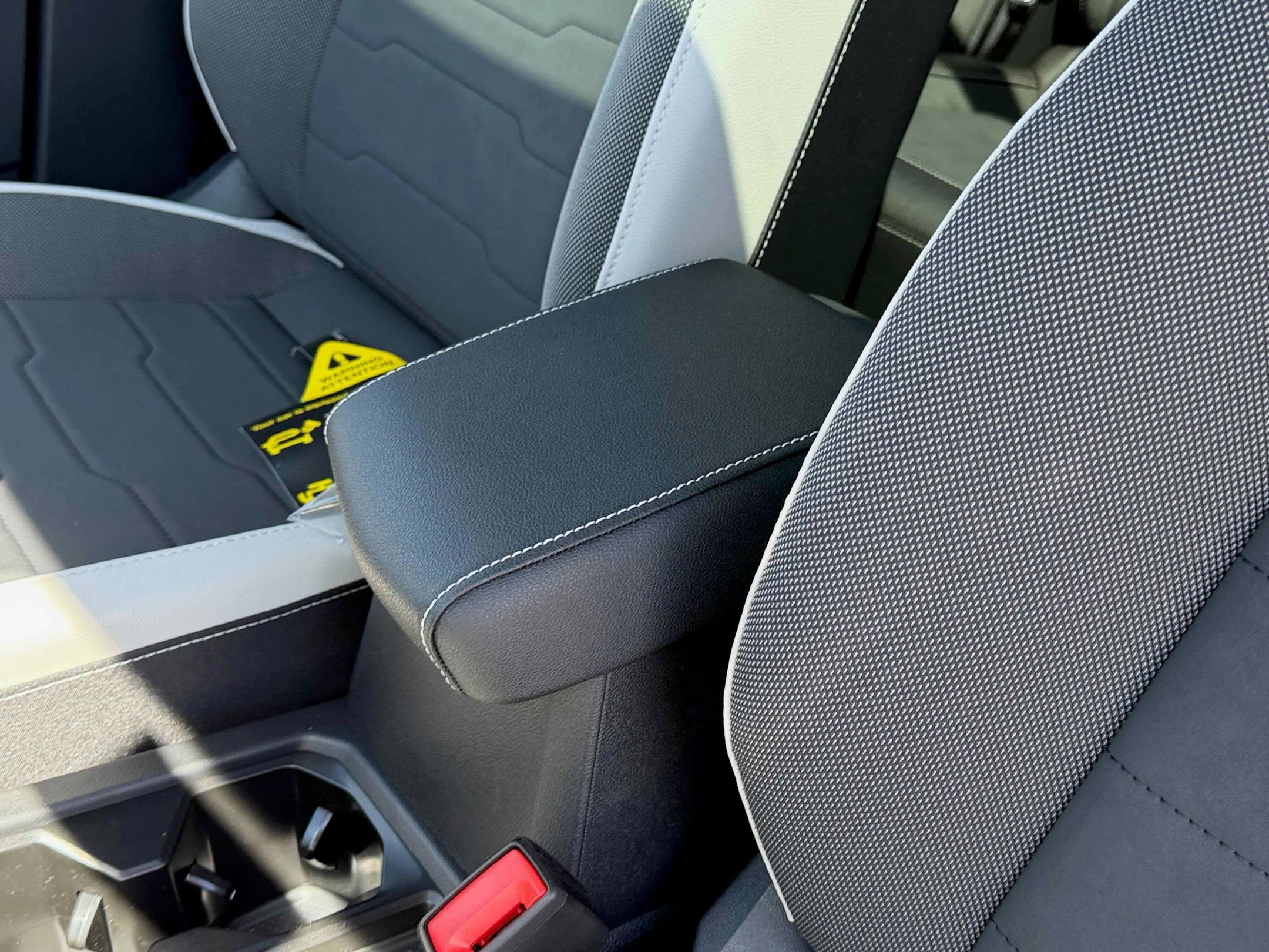 New 2026 Platinum Gray Volkswagen SE image 25