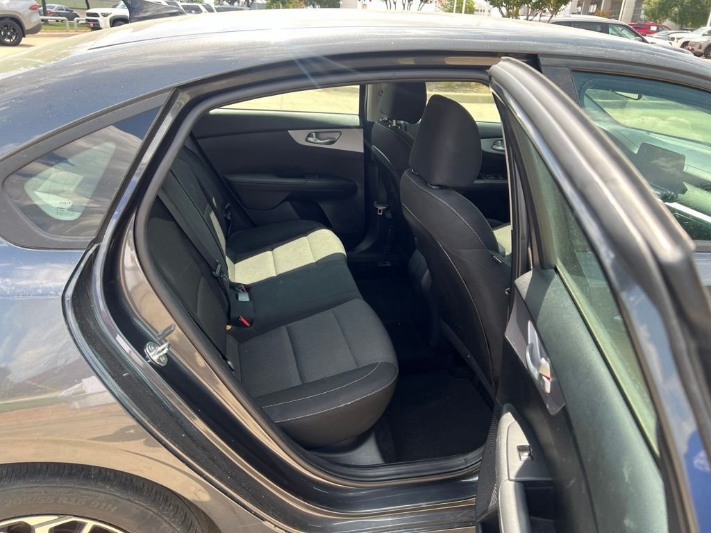 Used 2024 Gray Kia LXS image 14