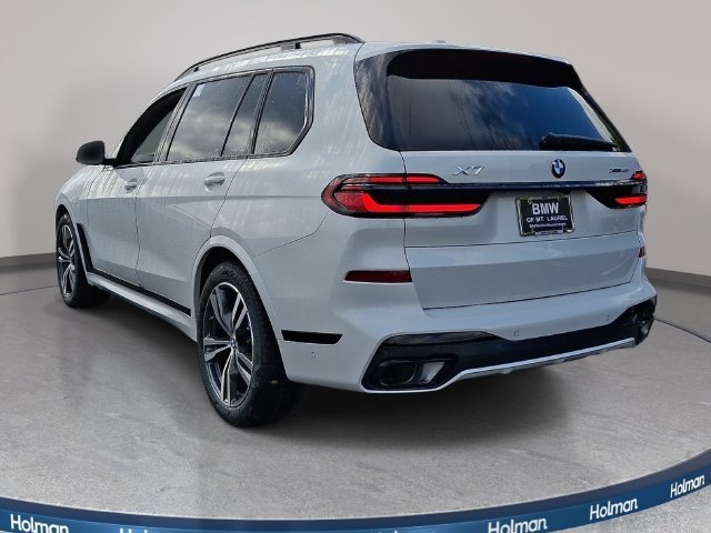New 2027 Mineral White Metallic BMW xDrive40i image 6