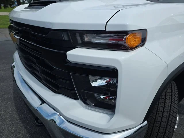 2026 Chevrolet Silverado 3500 HD Work Truck - Photo 31