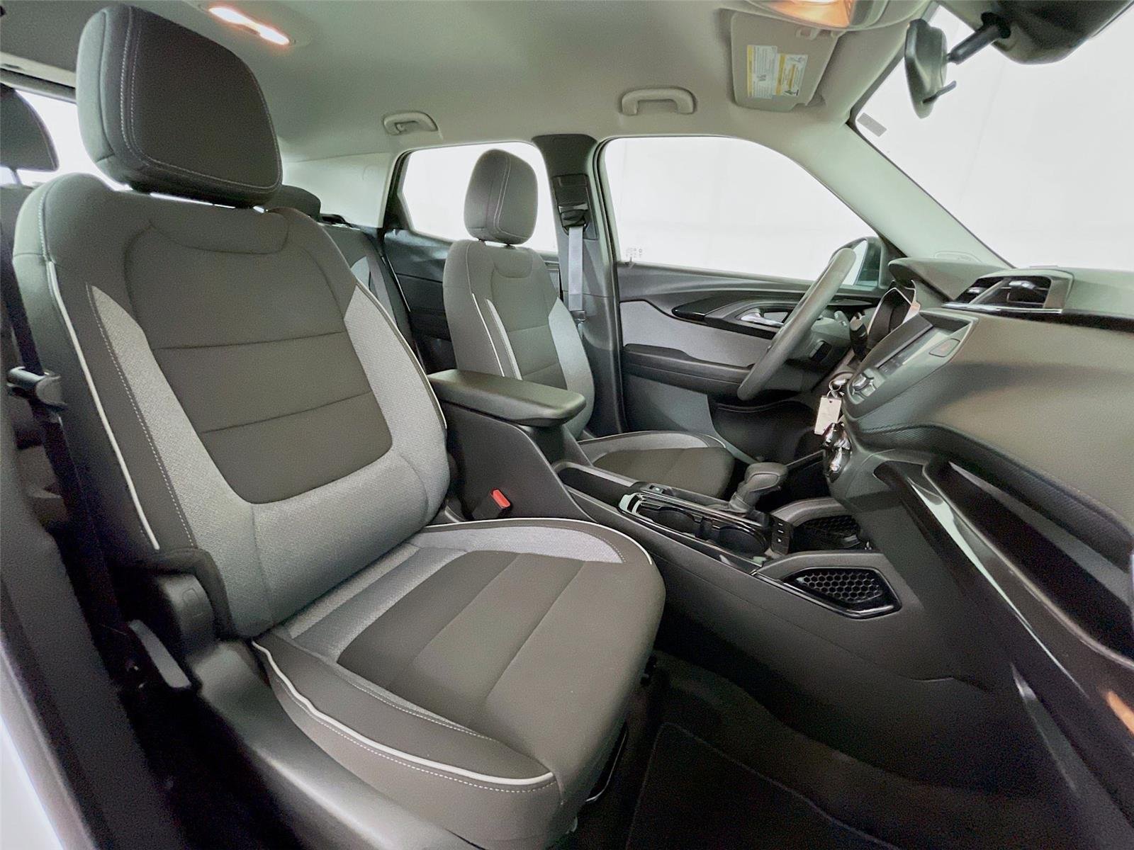 Used 2023 Summit White Chevrolet LS image 29