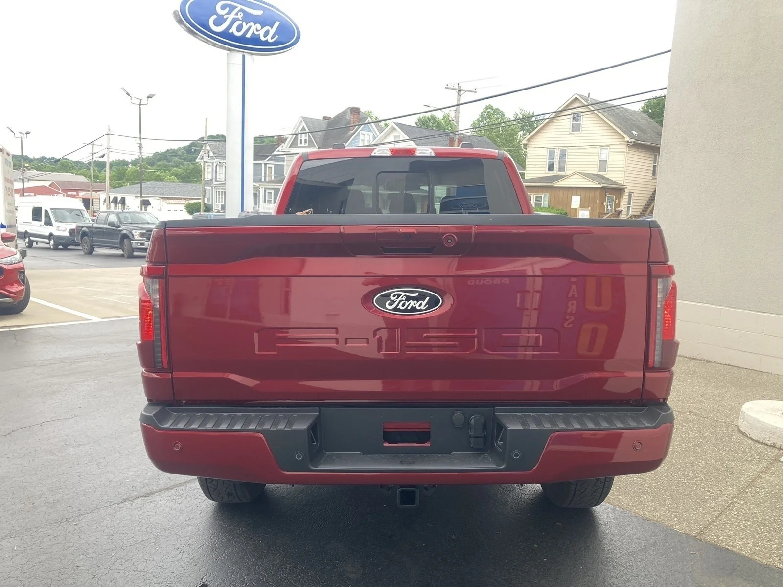 New 2026 Ruby Red Metallic Tinted Clearcoat Ford XLT image 5