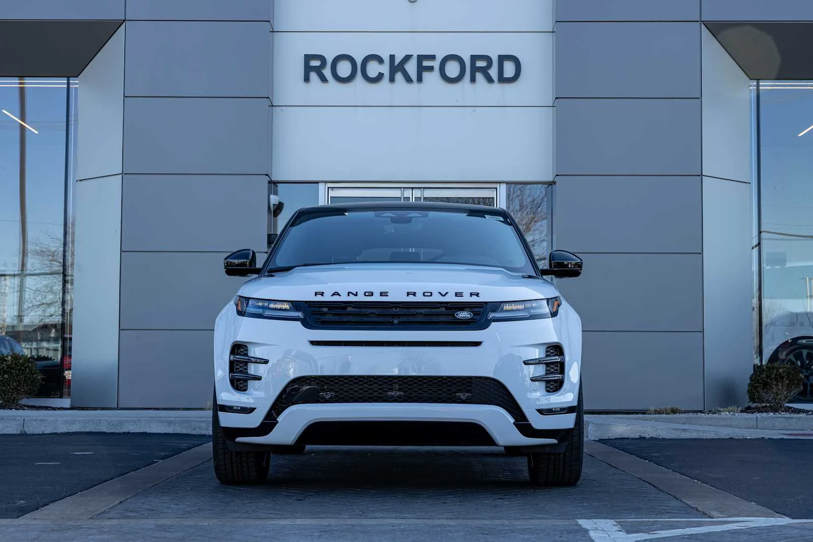 2026 Land Rover Range Rover Evoque Dynamic SE - Photo 8