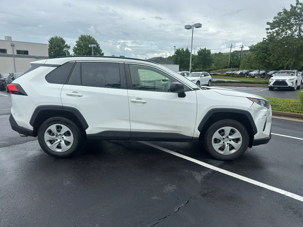 Used 2019 Super White Toyota LE image 4